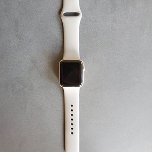 APPLE WATCH SERIES 3